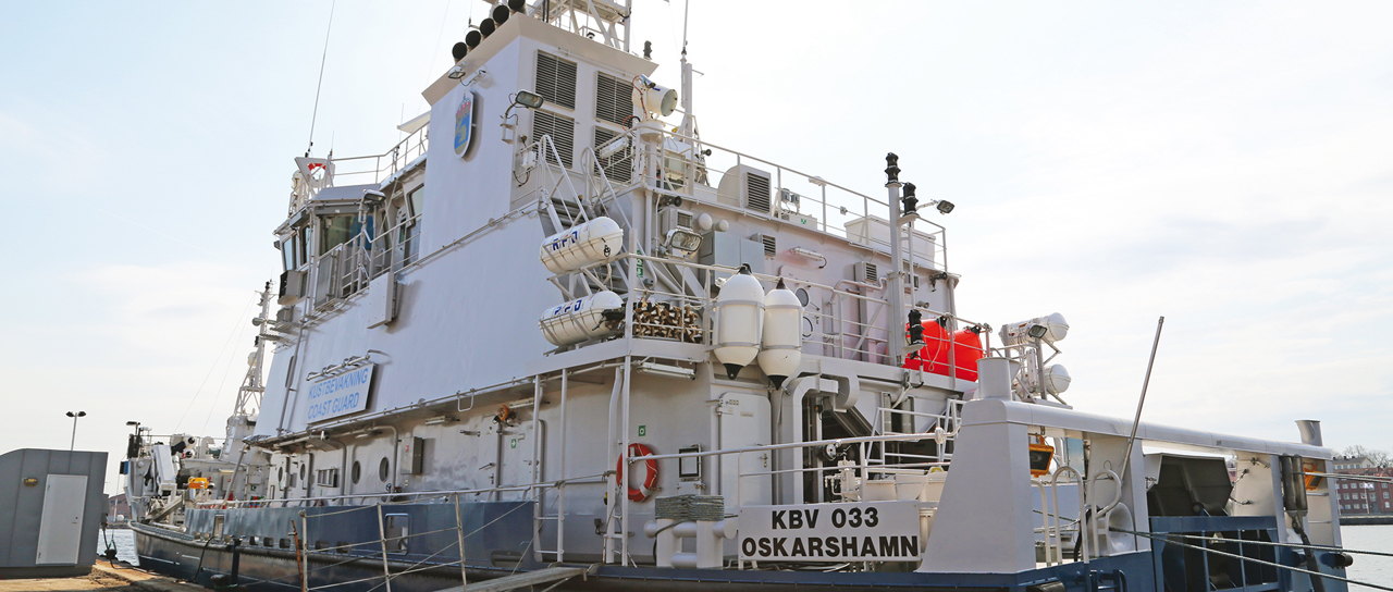 Cable and pipe transits for multi-purpose vessels