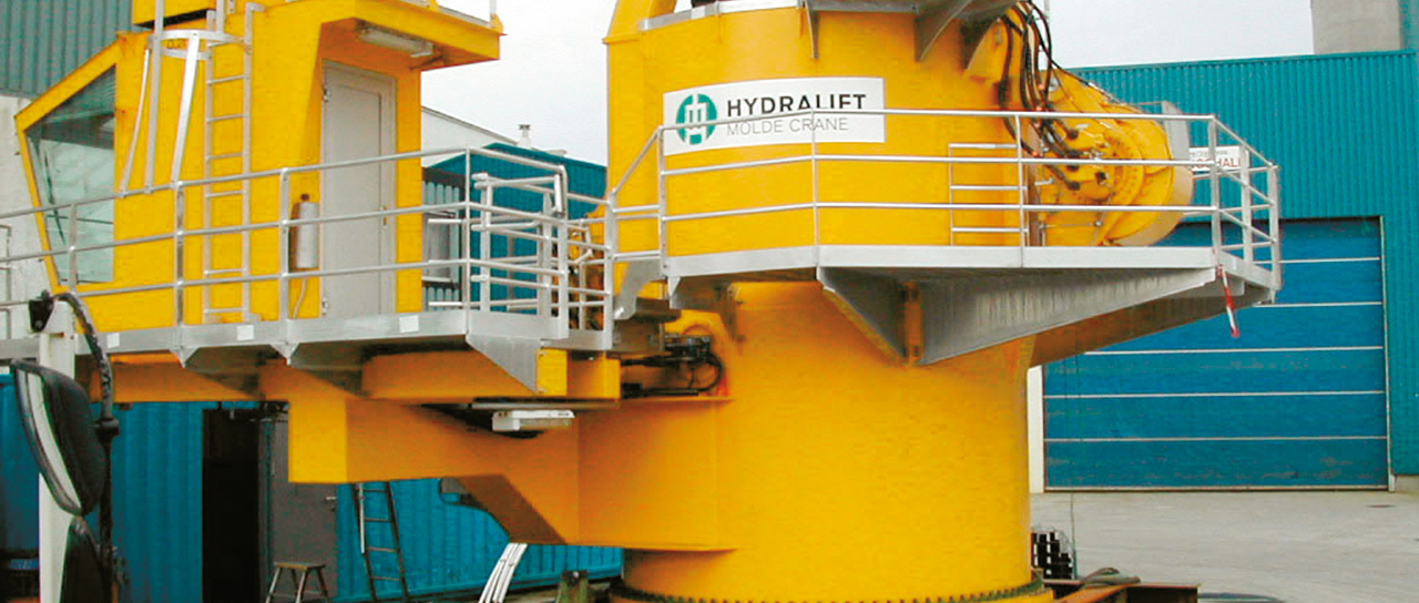 Transits for offshore platform cranes