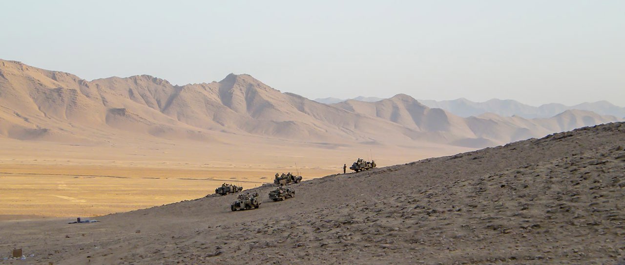 防衛車両向けのケーブルシール