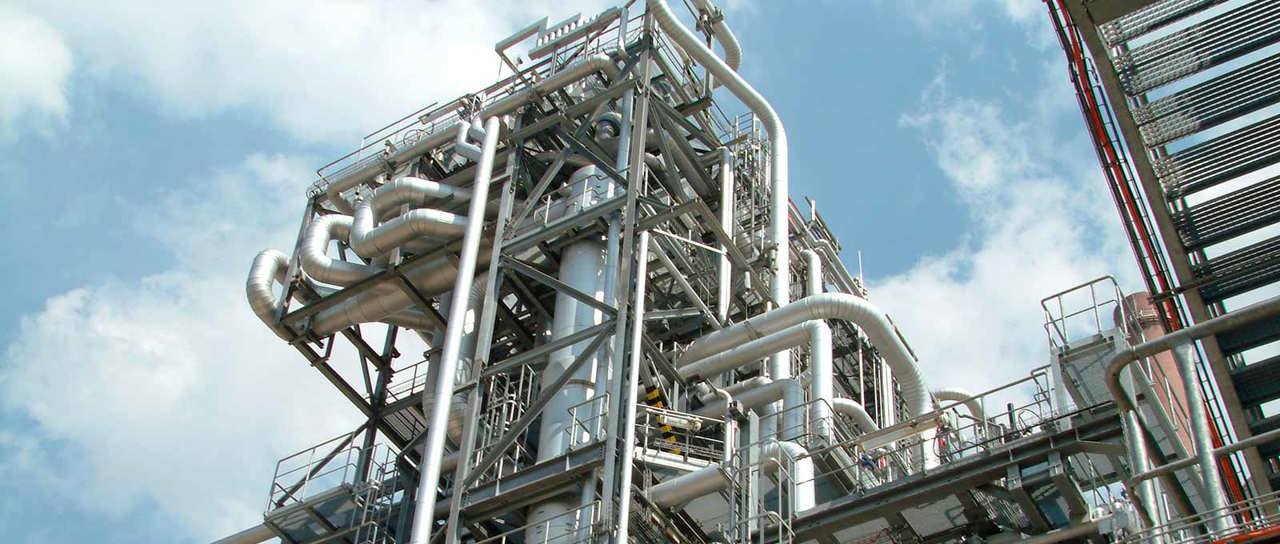 Sealing cables and pipes in refining and petrochemical facilities