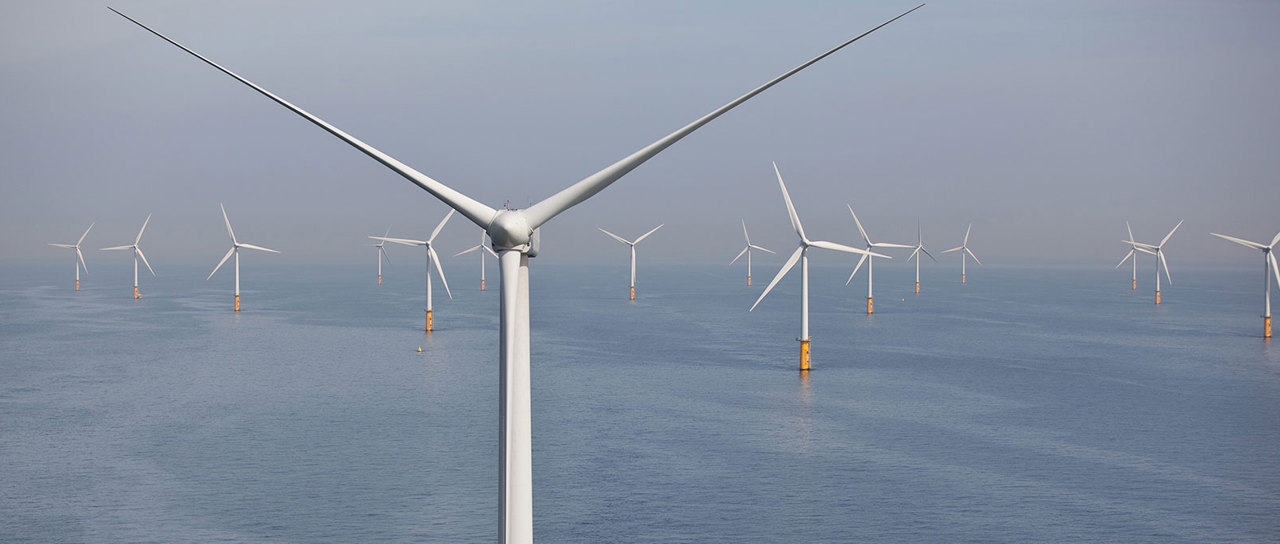 Cable and pipe seals for wind turbines